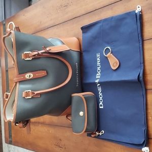 EUC Dooney & Bourke Shelby Shopper charcoal / tan embossed pebble leather